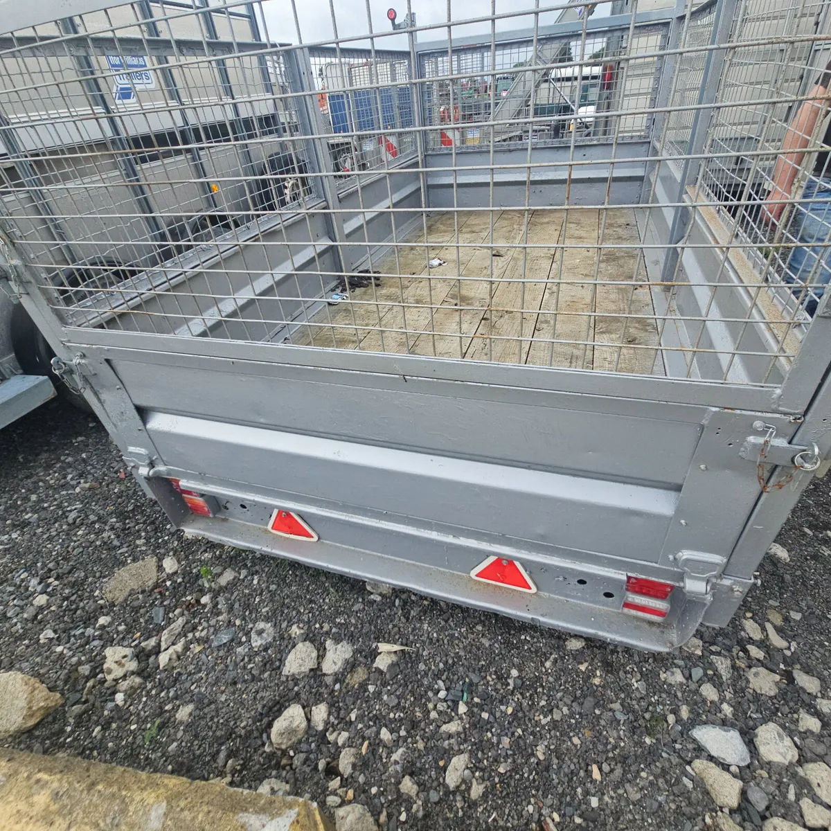T09768 Used Dooley 10' x 5'" Flatbed Trailer With - Image 3