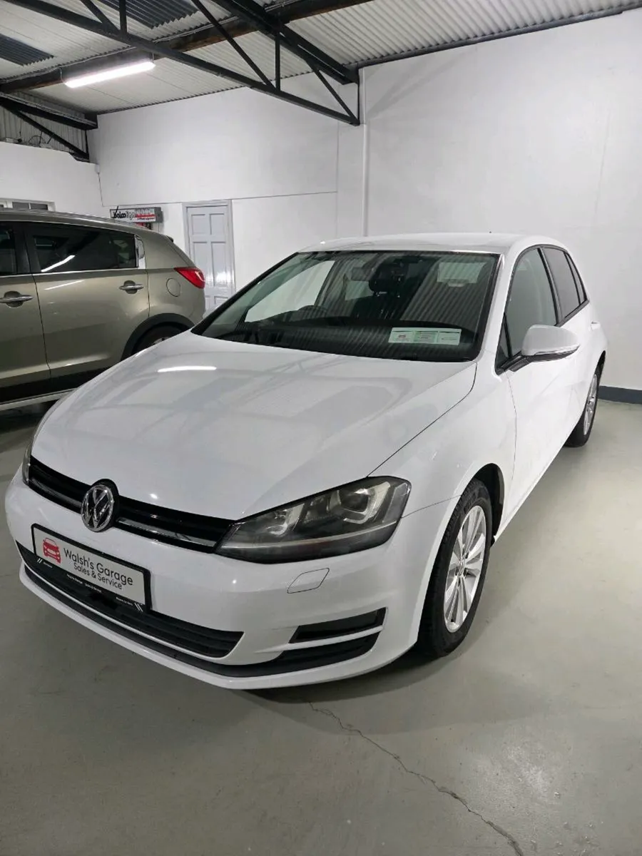 Volkswagen Golf 1.2 petrol Automatic 2015 - Image 3