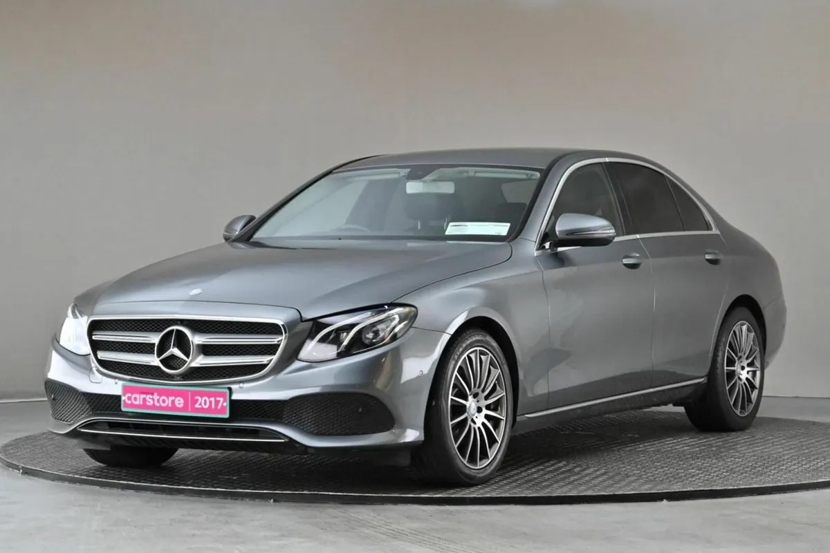Mercedes-Benz E-Class E220 D SE **LOW MILEAGE** - Image 3