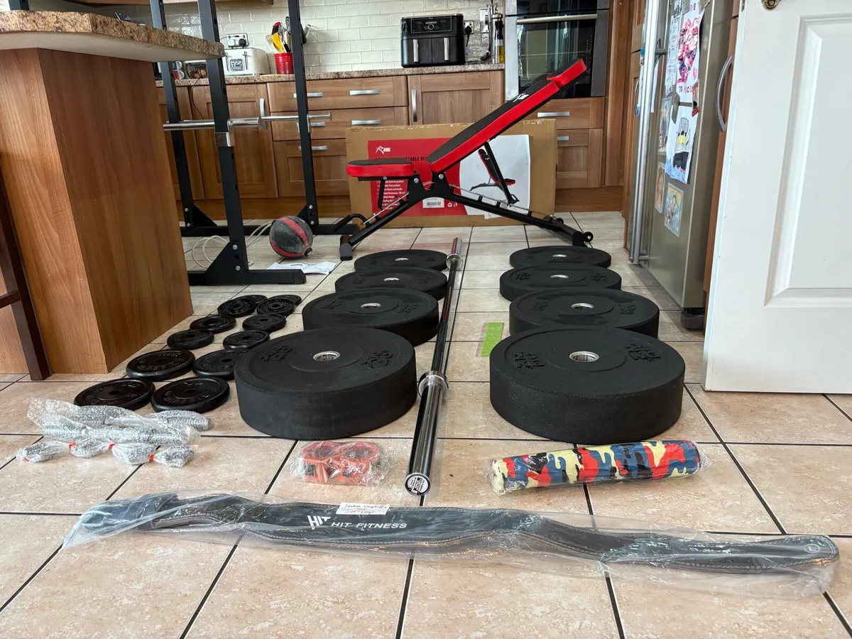 UNREAL GYM WEIGHTLIFTING COMPLETE SET UP - Image 2