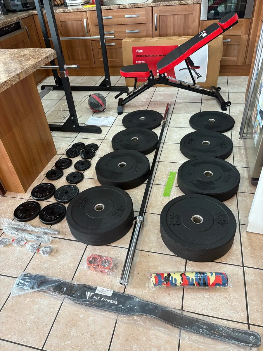 UNREAL GYM WEIGHTLIFTING COMPLETE SET UP - Image 3