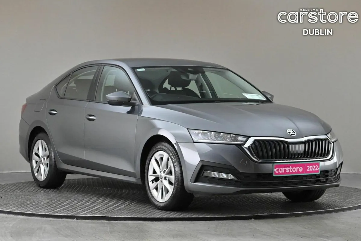 Skoda Octavia AMBITION 2.0TDI 6SPD 115BHP 5DR**ALL - Image 1