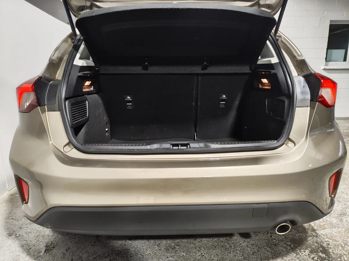 Ford Focus 2019 1.5 TDCI WITH EXTRAS ALLOYS - Image 3