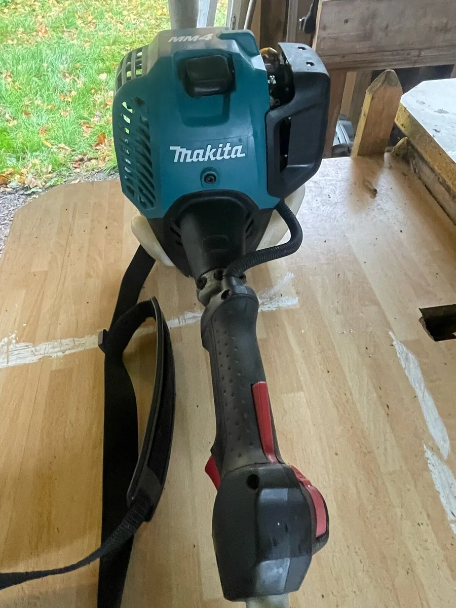 Makita Telescopic Pole Saw / Arborist Saw - Image 1