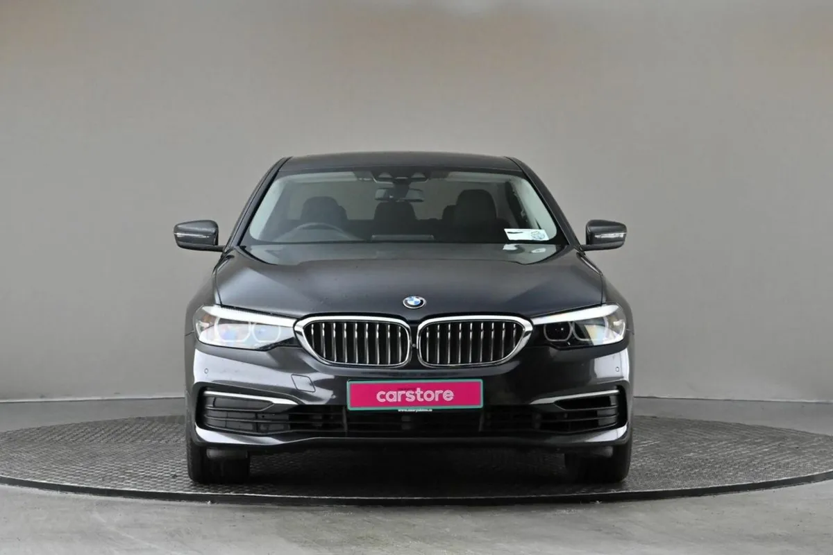 BMW 5-Series 2.0 530E SE PLUG-IN G30 **360 PARK CA - Image 2