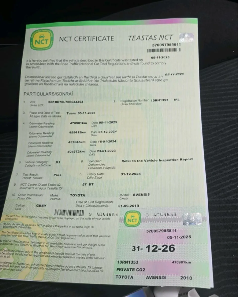 Toyota Avensis 2010 - Image 2