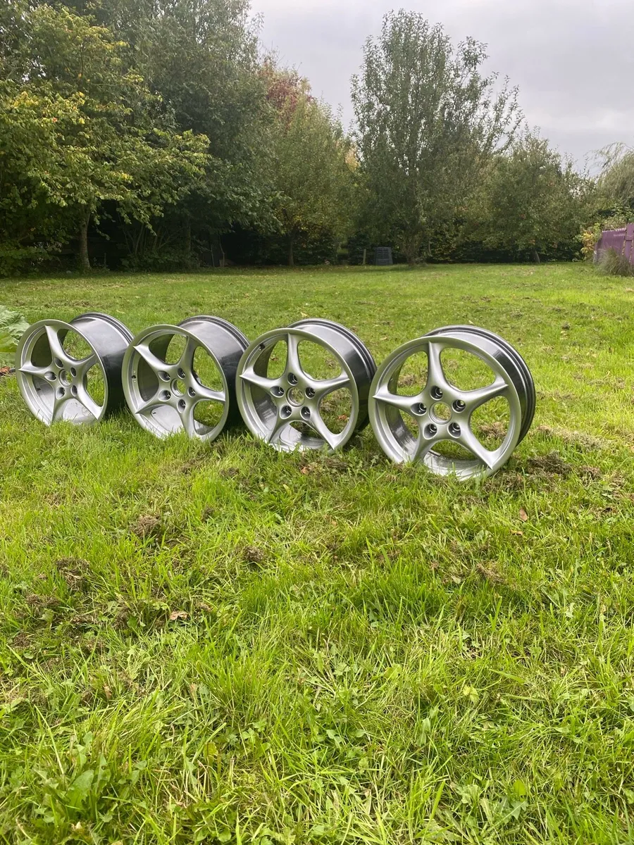 Porsche 996 wheels - Image 1