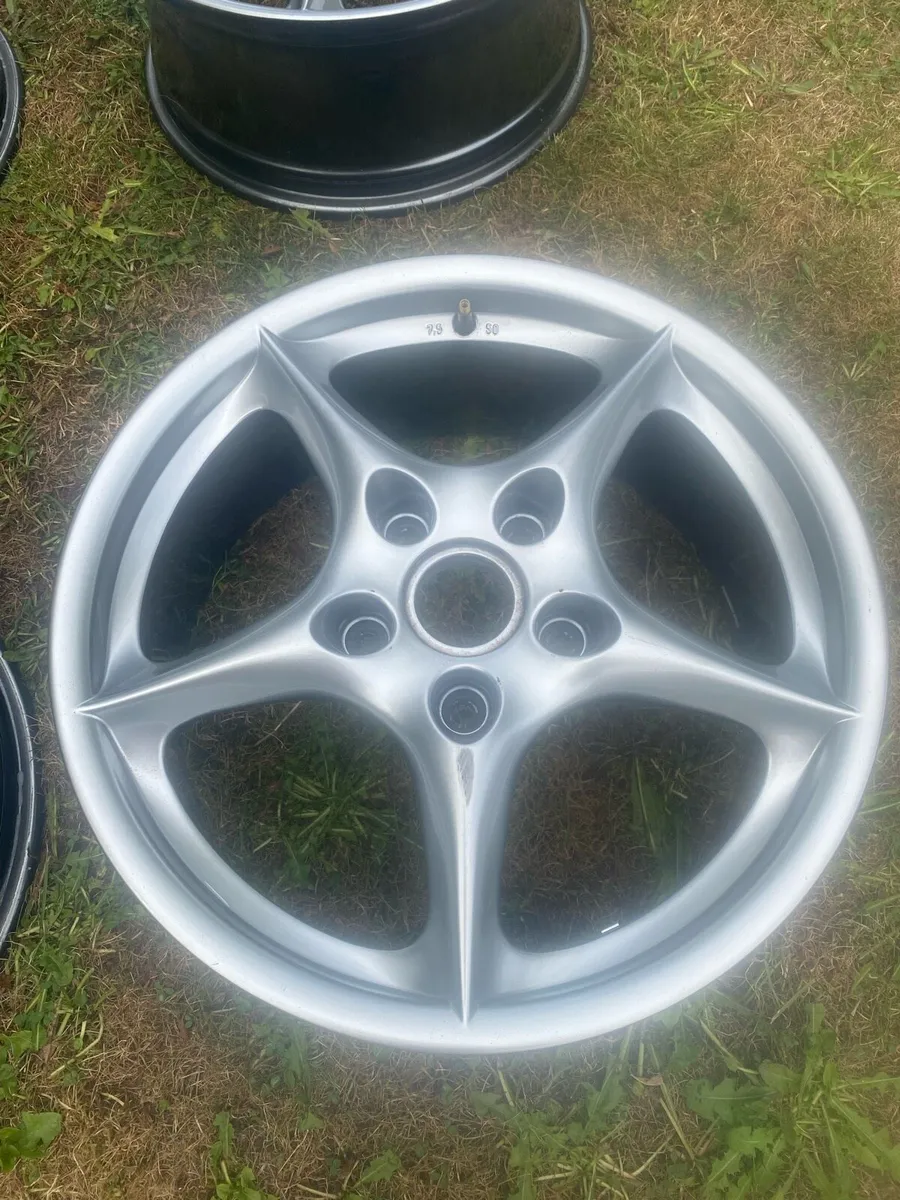 Porsche 996 wheels - Image 2
