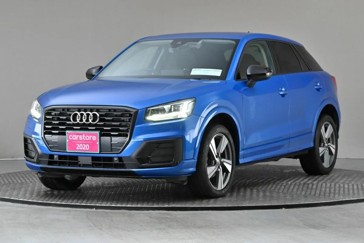 Audi Q2 1.0 TFSI S-TRONIC**BLACK EDITION**REVERSE - Image 3