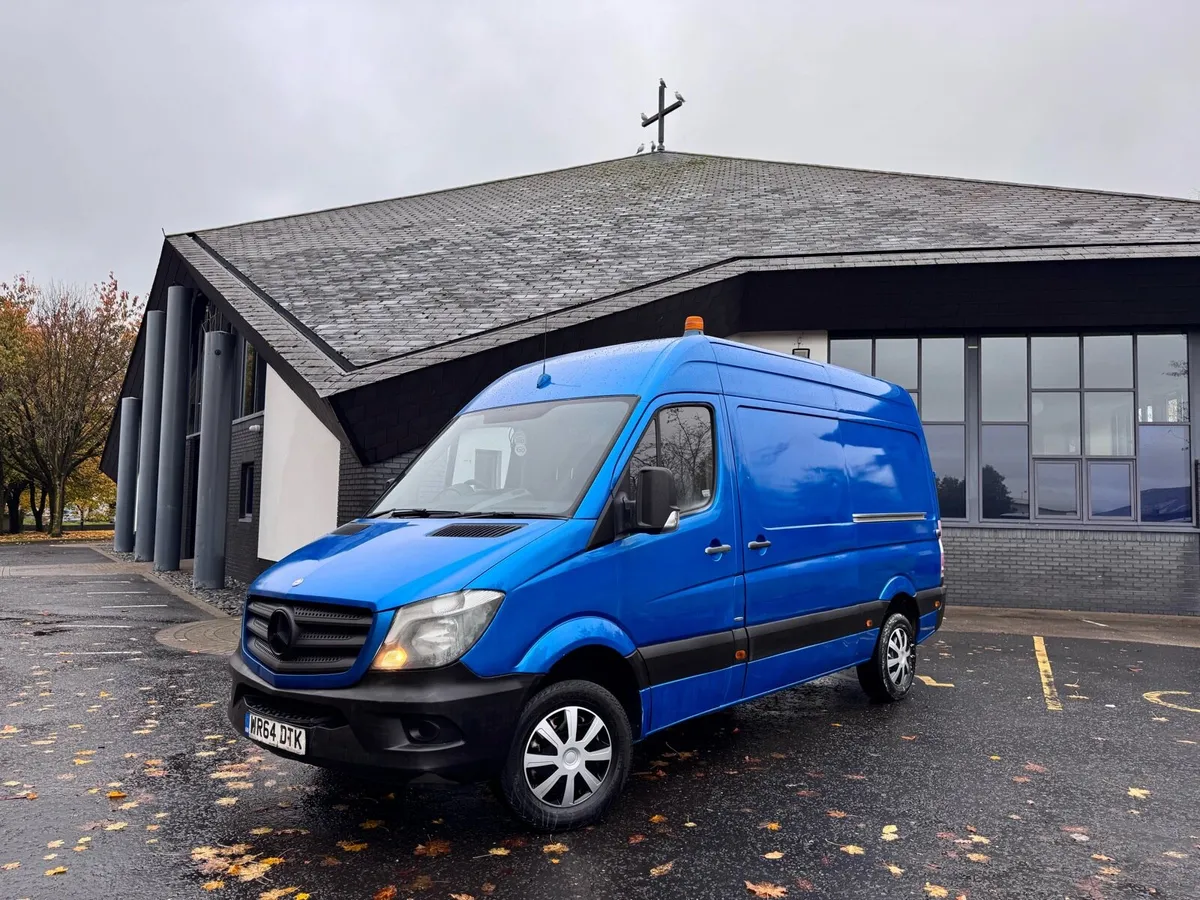 2015 Mercedes Sprinter 313CDI MWB - Image 4