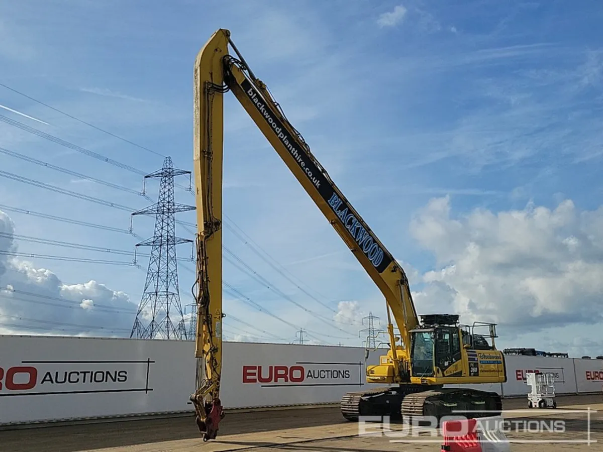 2022 Komatsu PC360LC-11E0 - Image 1