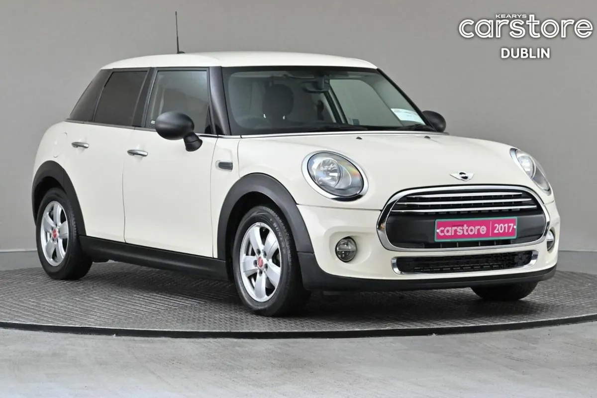 Mini One 1.5 AUTO 5DR **1 YEARS WARRANTY** - Image 1