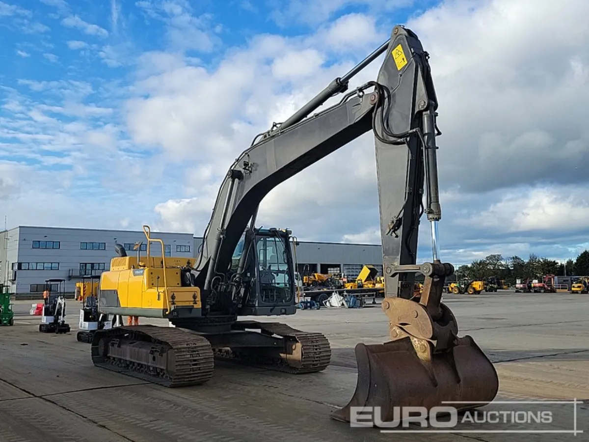2011 Volvo EC250DL - Image 4