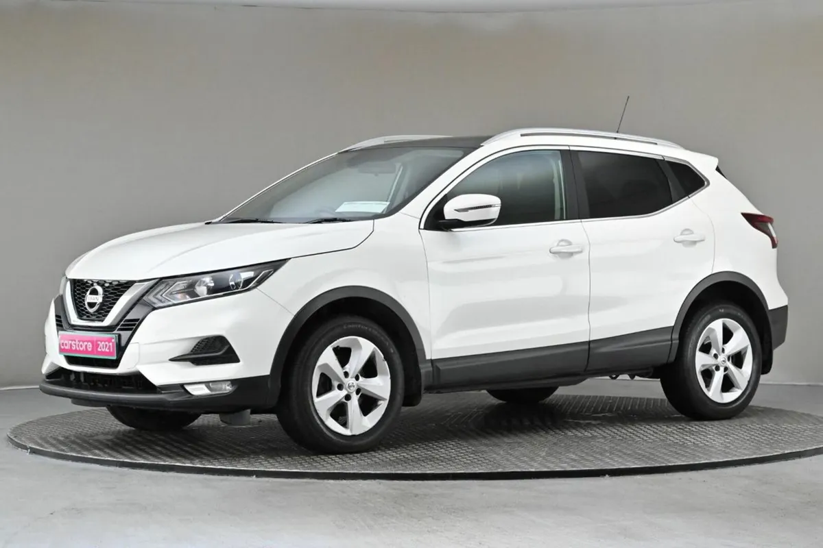 Nissan Qashqai 1.5 DSL DCT SE **GLASS ROOF**REVERS - Image 4