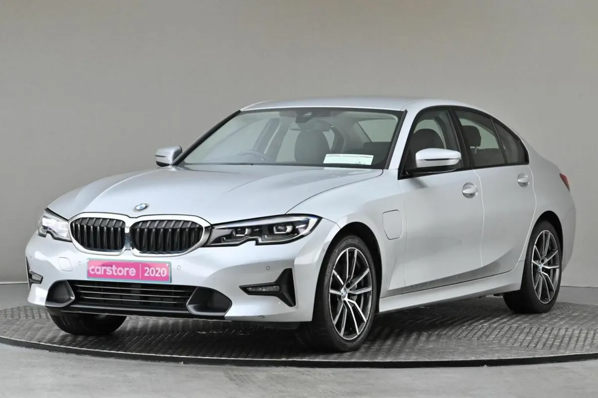 BMW 3-Series 330 E SPORT PRO 12kWh PHEV 113BHP/83k - Image 3