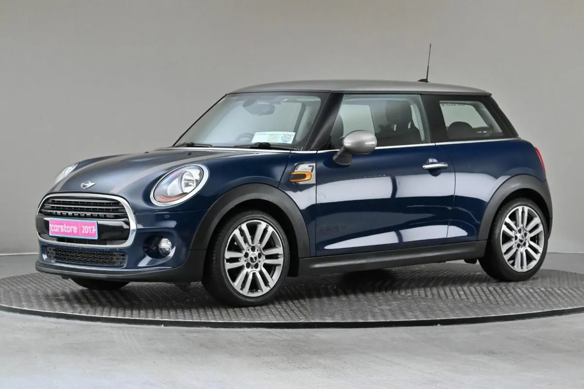 Mini Cooper 1.5L 6SPD 3DR 7SEVEN EDITION **LEATHER - Image 4