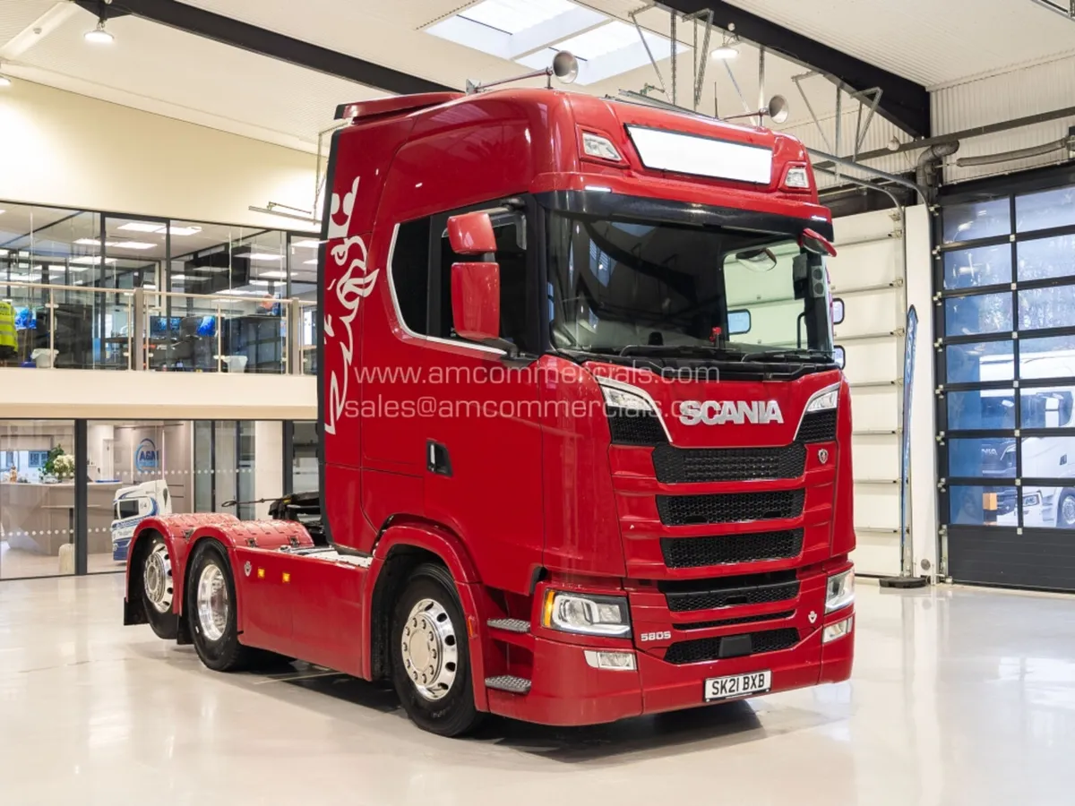 2021 (21) SCANIA 580S V8 HIGHLINE 6X2 TAG AXLE - Image 1