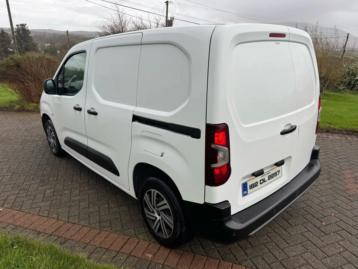 182 Citroen berlingo 1.6 hdi - Image 4