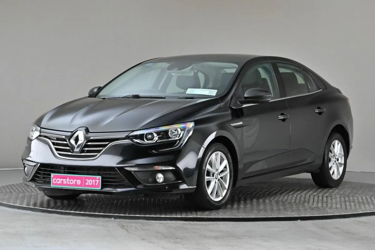 Renault Megane 1.6  DCI 6SPD GRAND COUPE DYNAMIQUE - Image 3