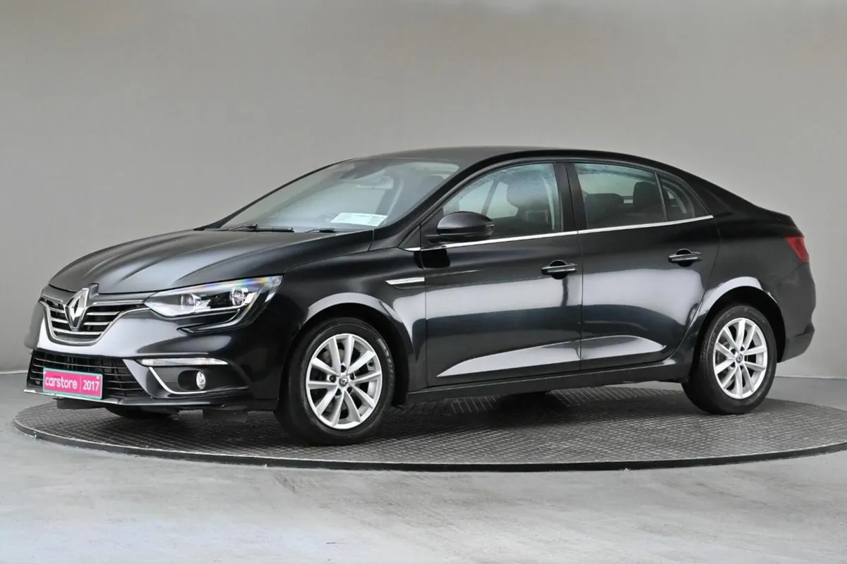 Renault Megane 1.6  DCI 6SPD GRAND COUPE DYNAMIQUE - Image 4
