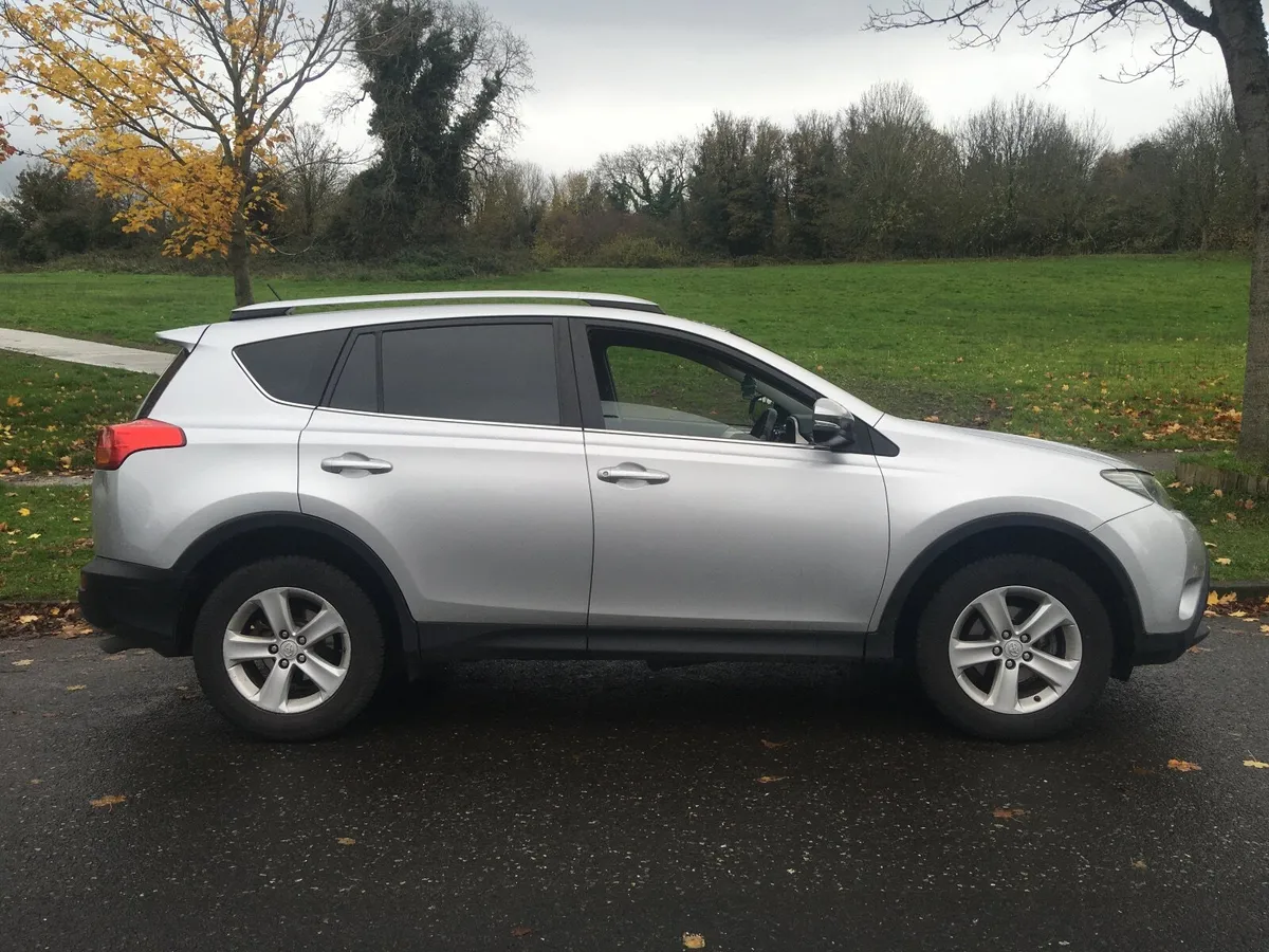 Toyota RAV4 2014 - Image 1