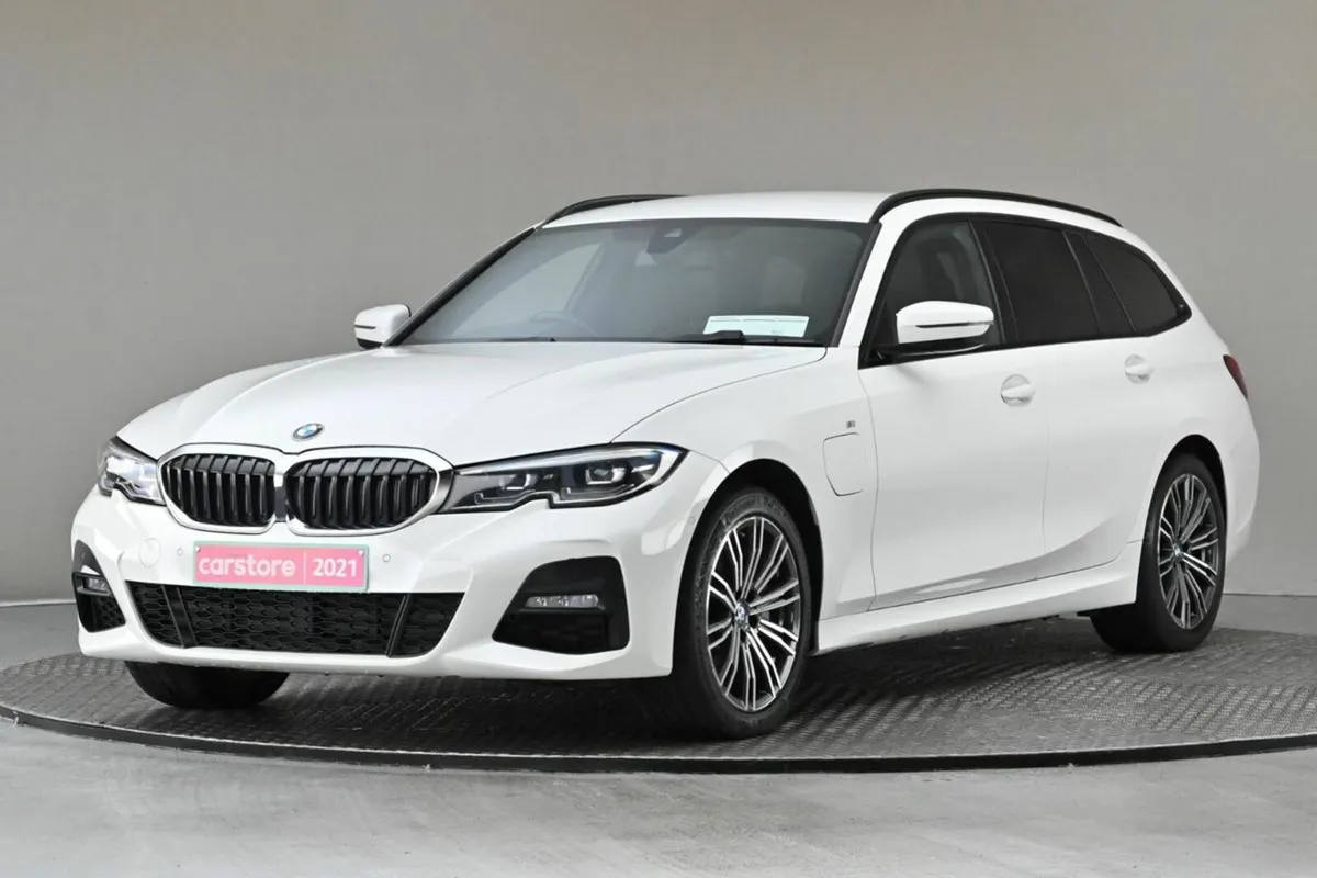BMW 3-Series 330E M SPORT TOURING 113BHP/83KW Plug - Image 3
