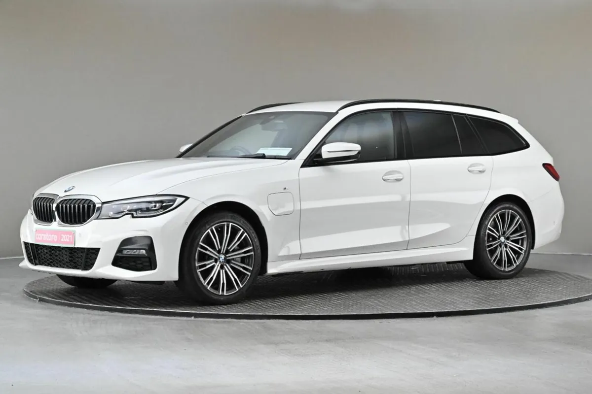 BMW 3-Series 330E M SPORT TOURING 113BHP/83KW Plug - Image 4