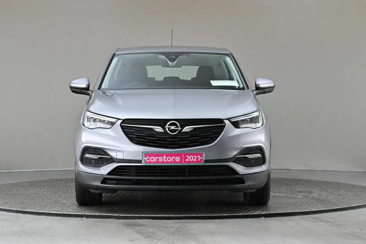 Opel Grandland X 1.5 Turbo D 130PS 6SPD**APPLE CAR - Image 2