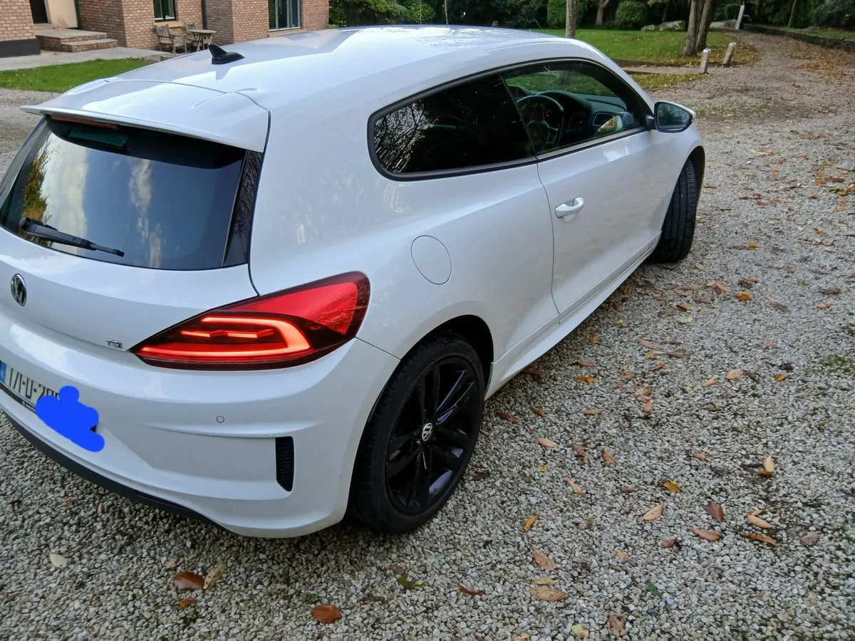 Volkswagen Scirocco 2017 - Image 3