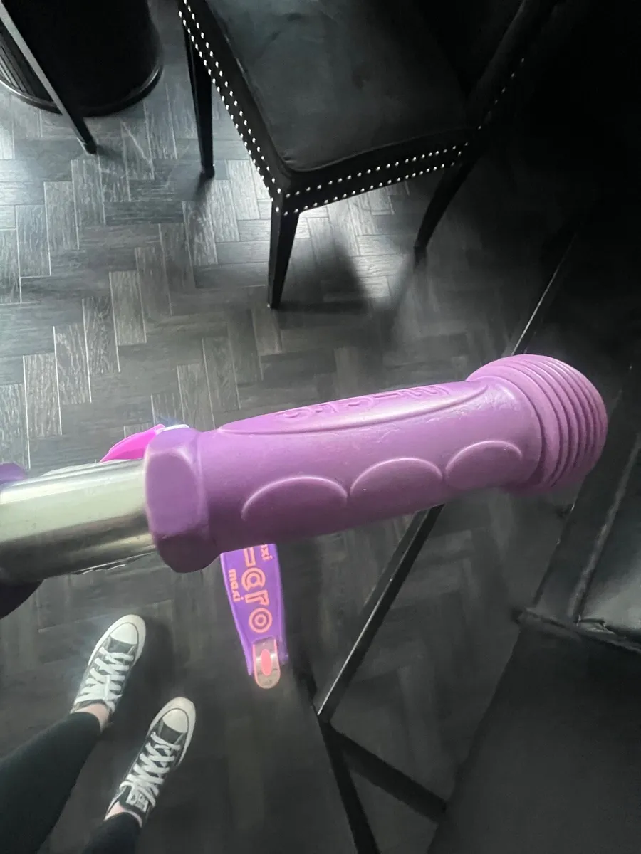 Maxi Micro Scooter - Image 3