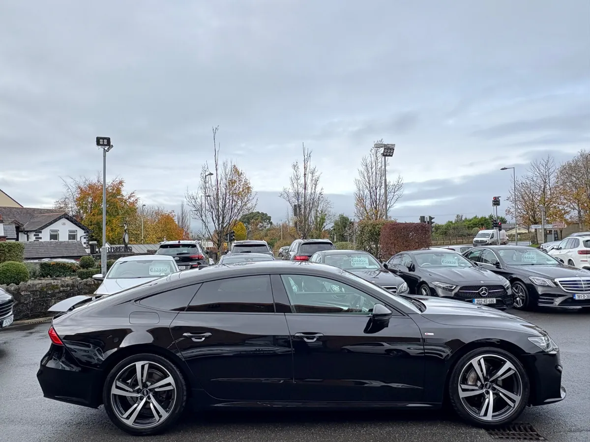 211 Audi A7 S-Line Black Edition 40TDI - Image 4