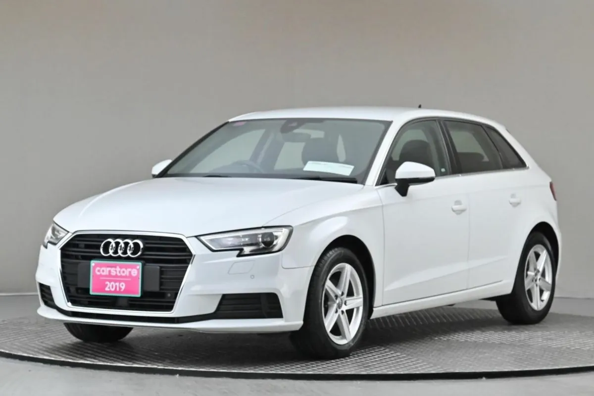 Audi A3 1.4 TFSI S-TRONIC 5DR **DIGITAL DASH**REVE - Image 3