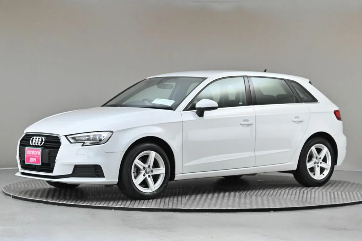 Audi A3 1.4 TFSI S-TRONIC 5DR **DIGITAL DASH**REVE - Image 4