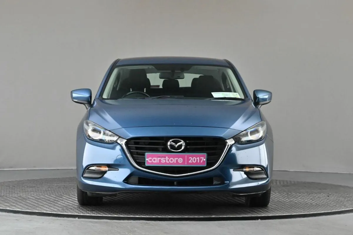 Mazda Mazda3 1.5 6SPD SKYACTIV-D SE **SAT NAV** - Image 2