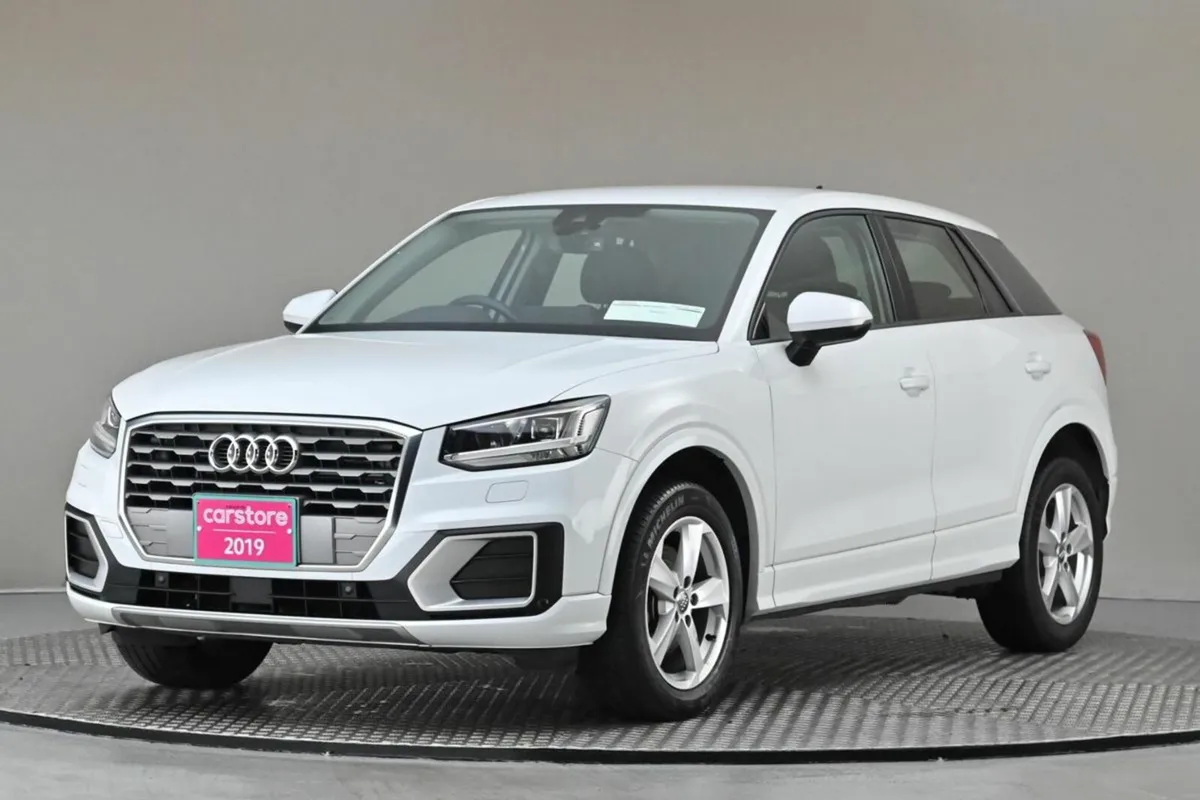 Audi Q2 1.0 TFSI S-TR0NIC 115BHP **REVERSE CAM**PA - Image 3