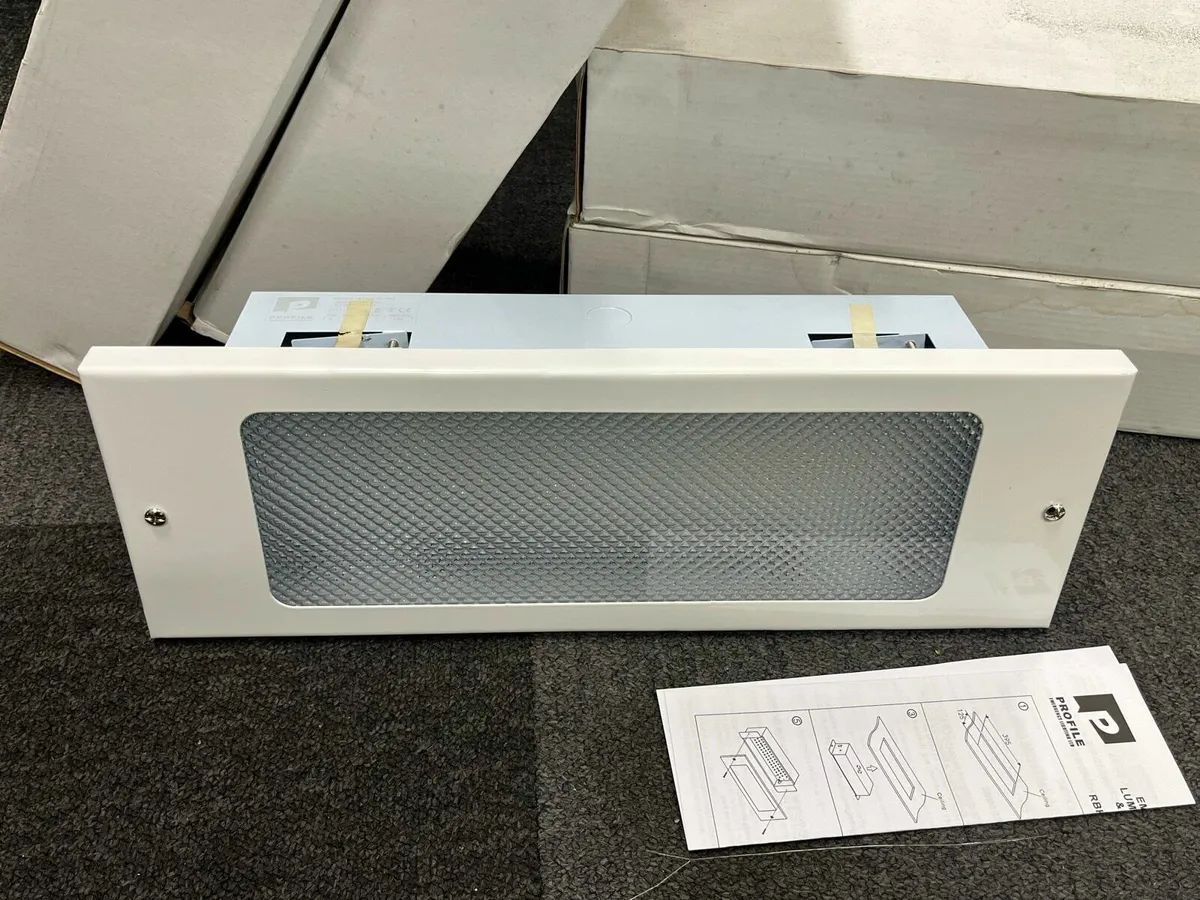 4 LED Recessed cavity Emergency Lights - Image 2