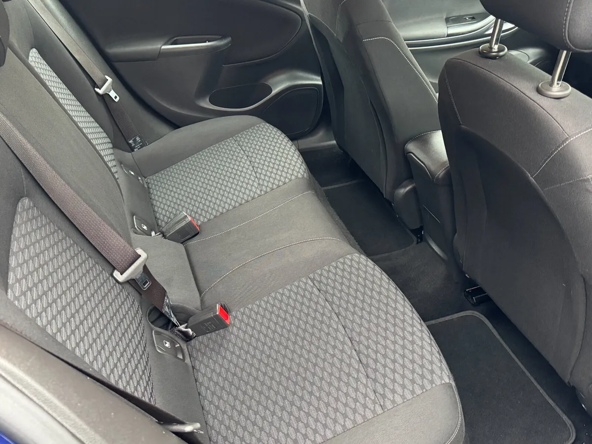 2017 Vauxhall Astra 1.6 Diesel Estate - Image 4