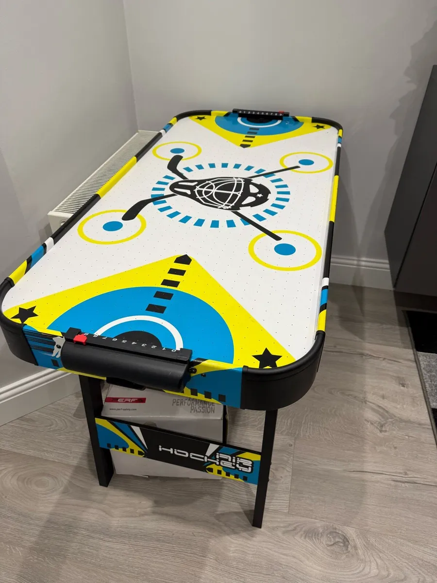 See saw & hockey table - Image 1