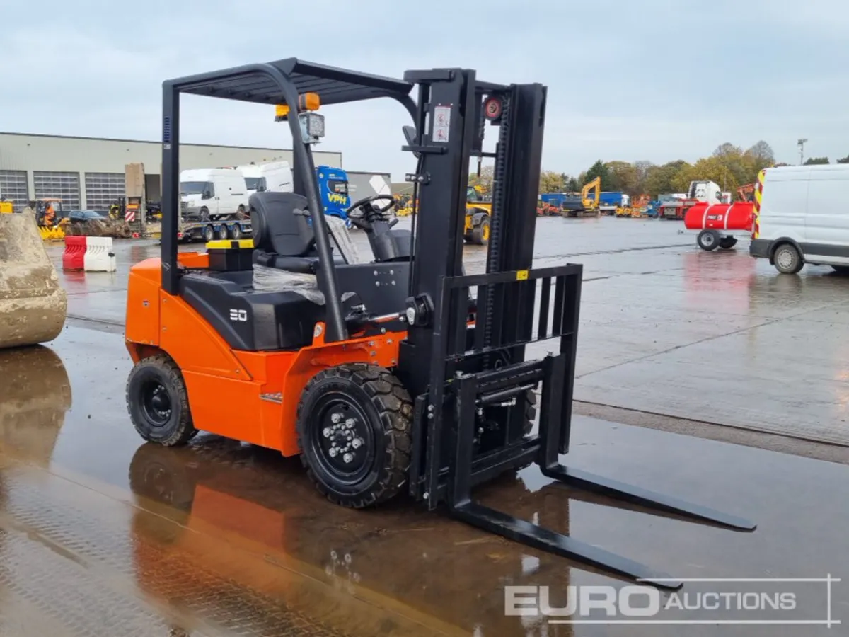 Unused 2025 SureStac FD30 - Image 4