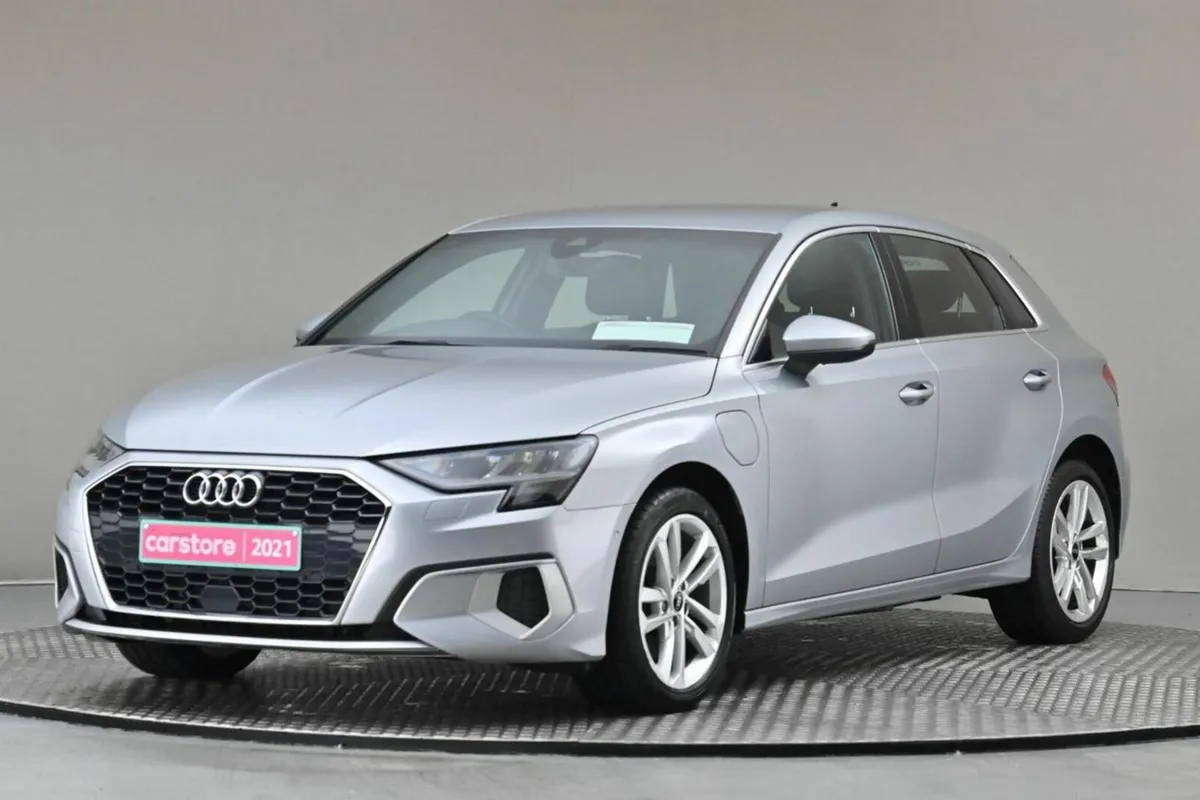 Audi A3 Sport 40 TFSI E S-A 13kWh PHEV S-TRONIC ** - Image 3