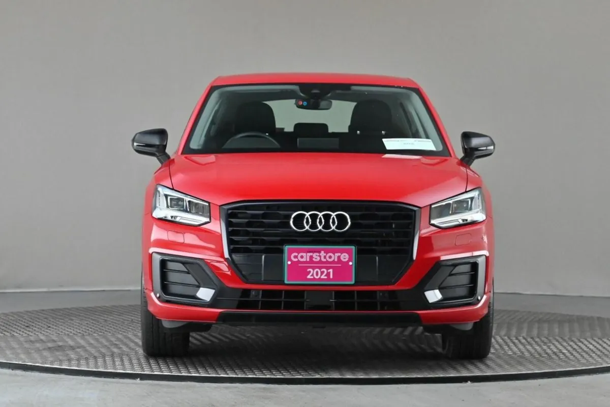 Audi Q2 1.0 TFSI DSG 115BHP **BLACK STYLING PACK*R - Image 3