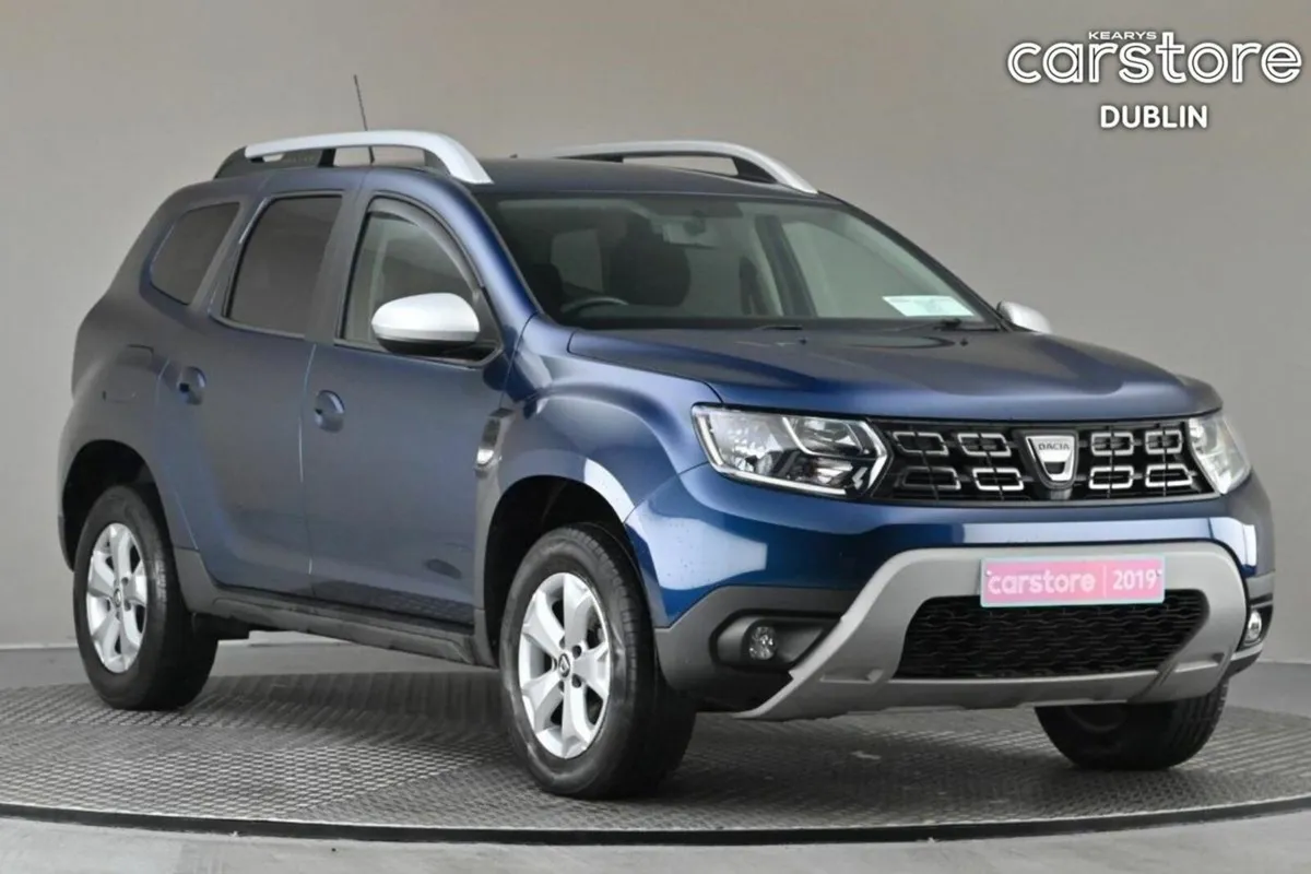 Dacia Duster 1.6 SCE COMFORT 115BHP 5SPD **SAT NAV - Image 1