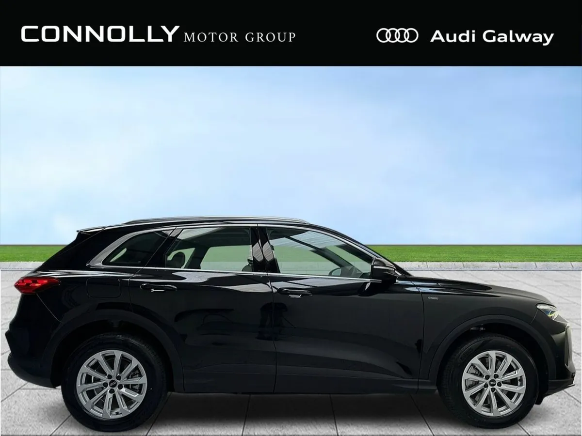 Audi Q5 E-HYBRID 220kW QUATTRO SE - Image 4