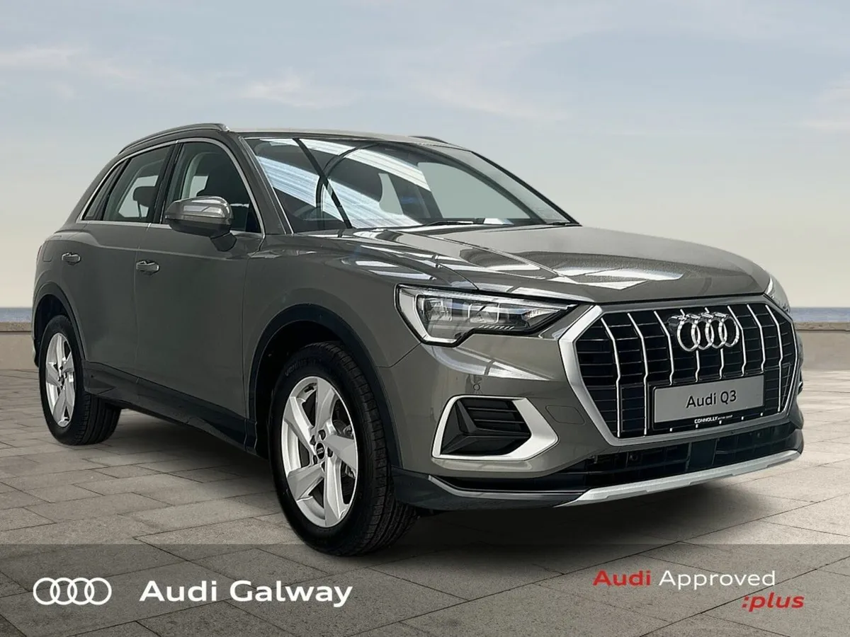 Audi Q3 35 TDI 150 HP S-T SE - Image 1