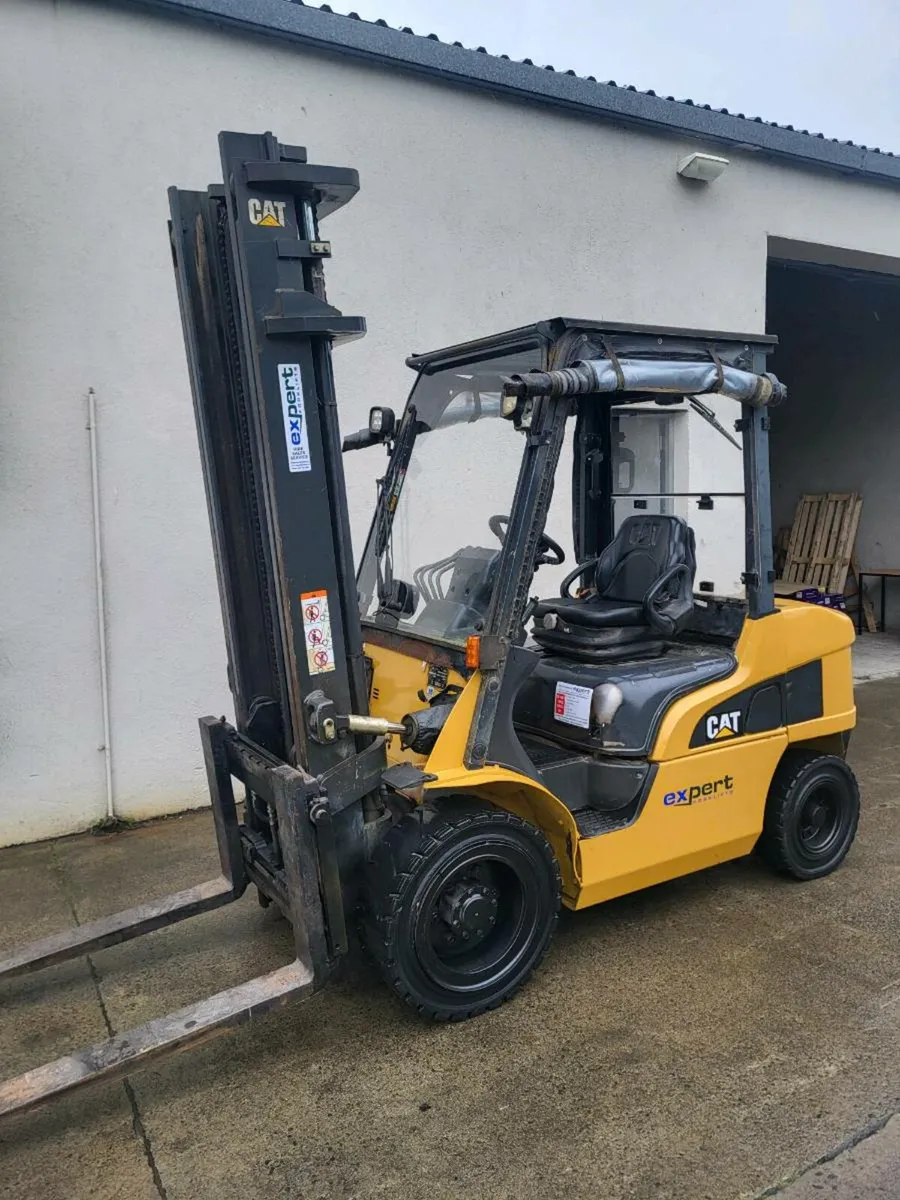 Forklift hire - Image 3
