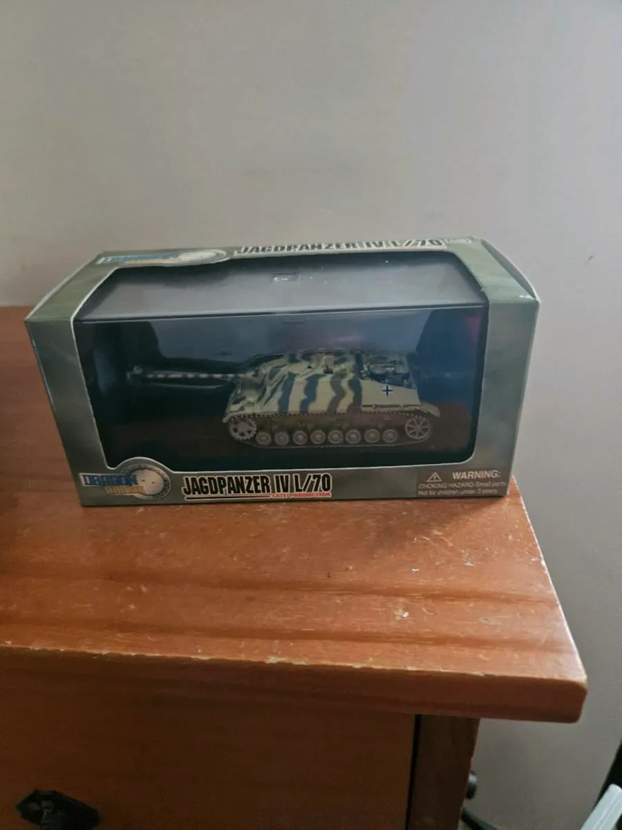 Corgi Dragon German WW2 Jadgpanzer - Image 1