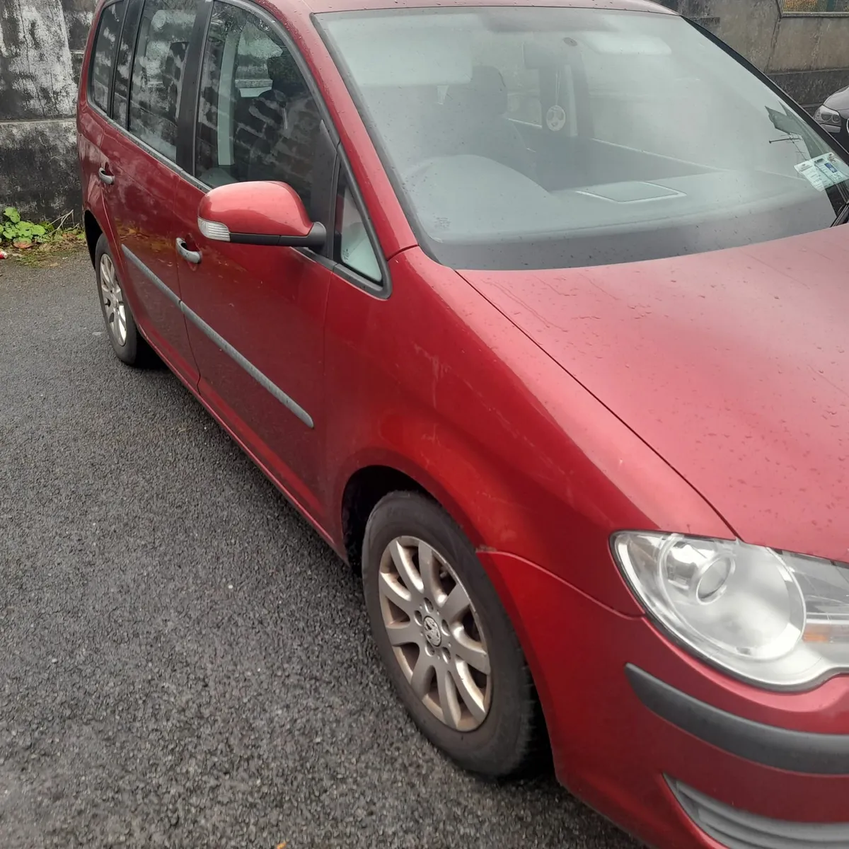 Volkswagen Touran 1.9 tdi 2009 nct and tax - Image 4