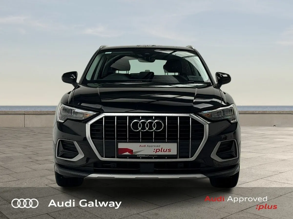 Audi Q3 €389 p/m -35 TDI 150HP S TRONIC SE - Image 4