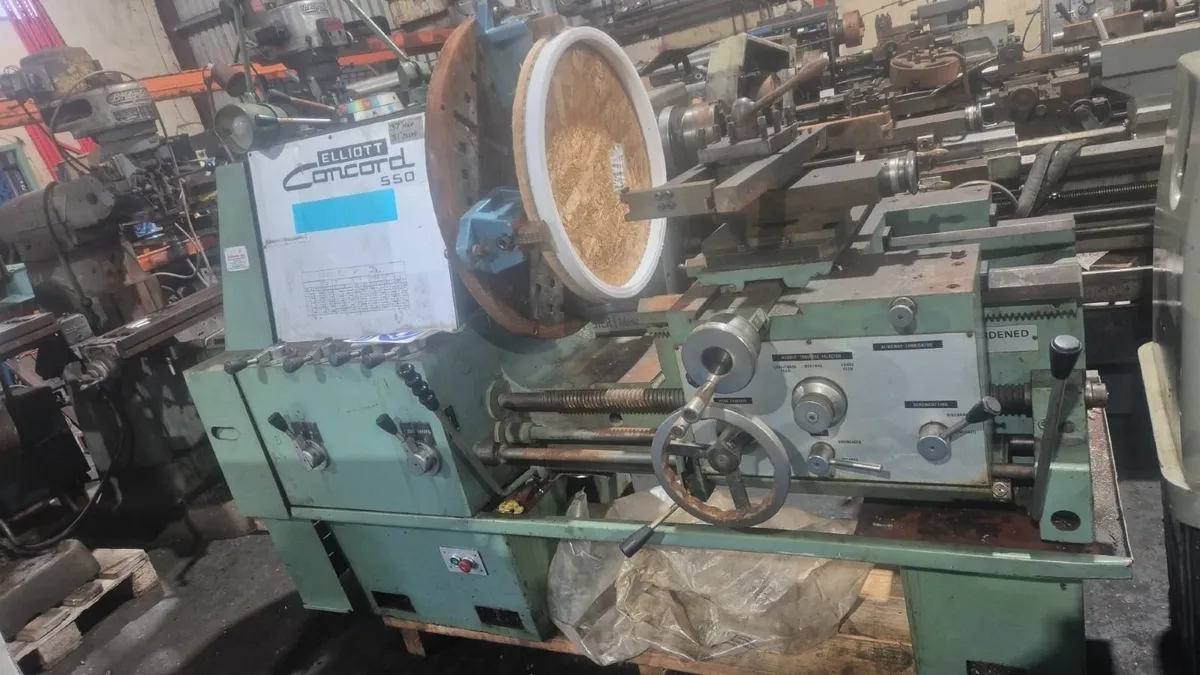 Elliot Concord Facing Lathe