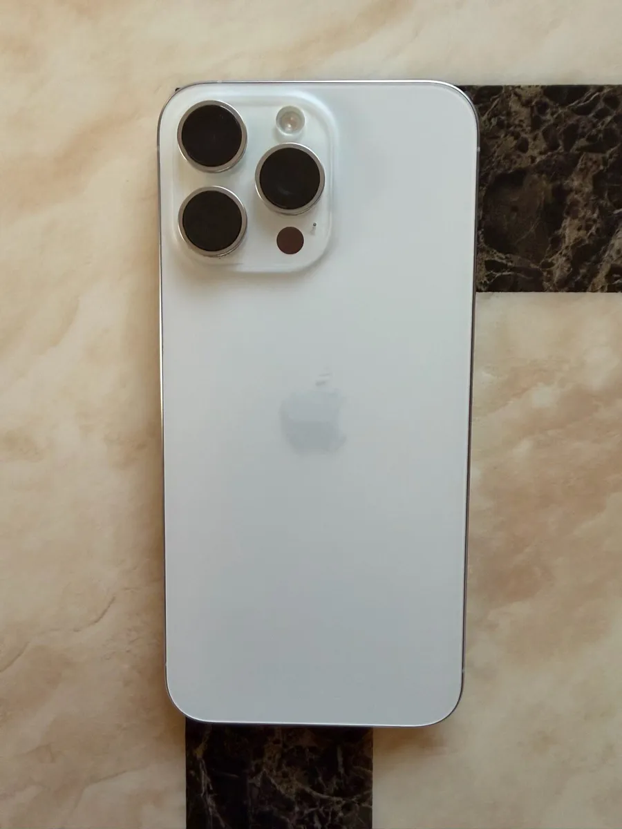 UNLOCKED iPhone 15 Pro Max 🔥 - Image 1